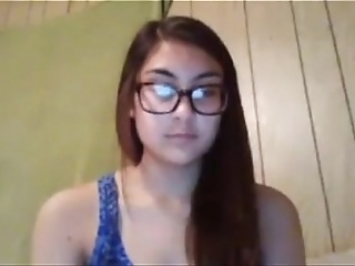 Half Asian Cutie With Glasses Shy - Morecamgirls.com